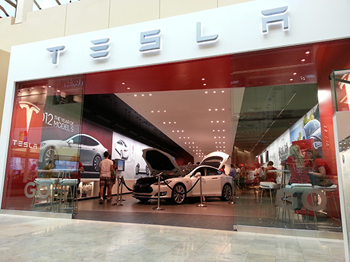 TeslaMotorsSFSq-071312-3